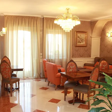 Guest house Altana Relais Boutique Verona