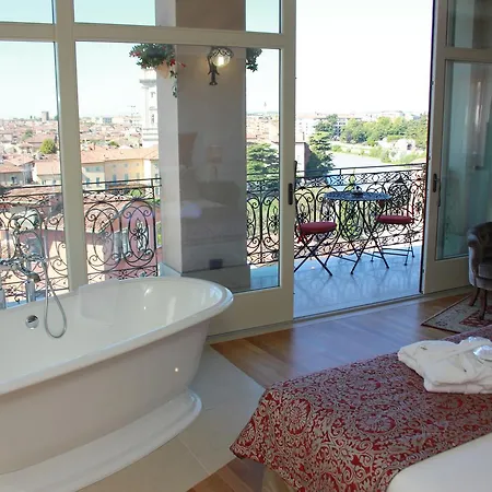 Guest house Altana Relais Boutique Verona
